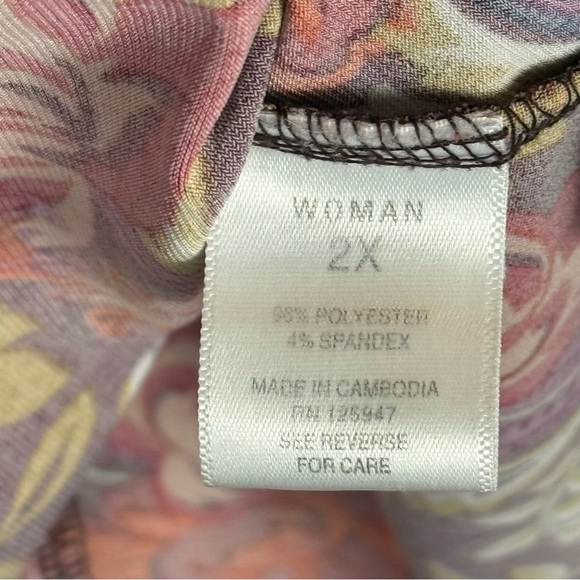 Roz & Ali Autumn Floral Pattern Asymmetrical Hem Tunic Size 2X - Picture 8 of 9